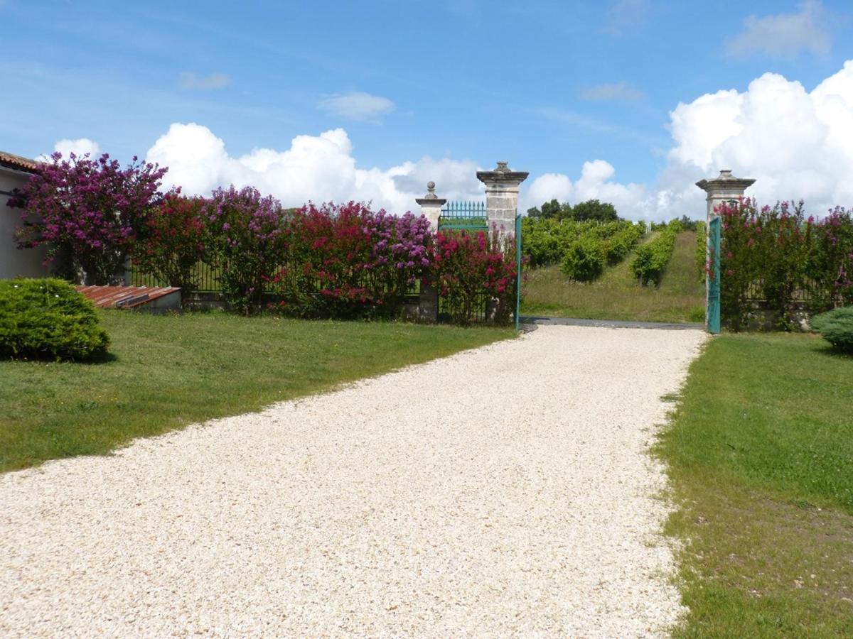 Domaine De L'Estuaire Hotel Saint-Thomas-de-Conac Ngoại thất bức ảnh