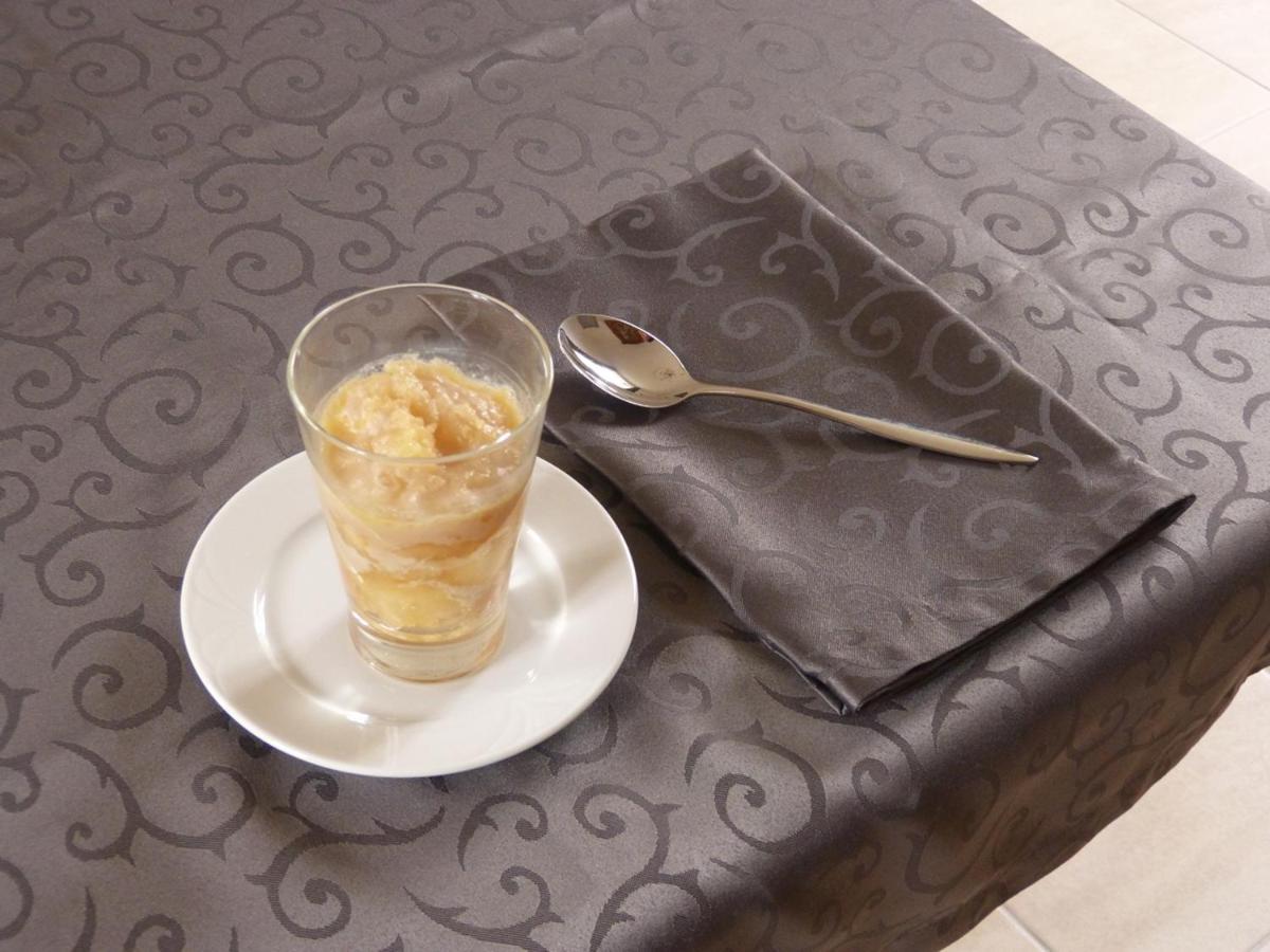 Domaine De L'Estuaire Hotel Saint-Thomas-de-Conac Ngoại thất bức ảnh
